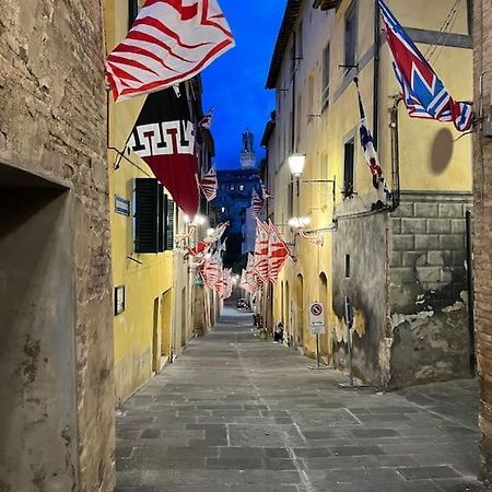 Suite19 Siena Centro Storico מראה חיצוני תמונה